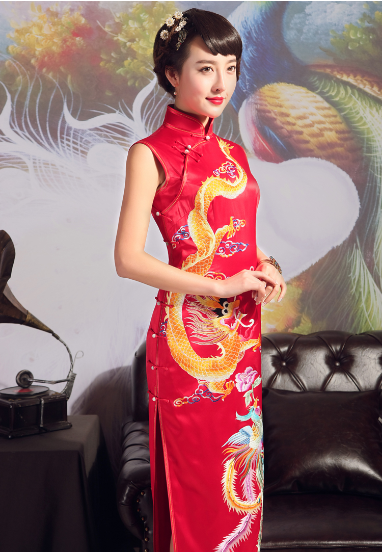 Birds love 2015 summer new heavy Silk Cheongsam retro long red wedding embroidered cheongsam QD 707 red - pre-sale 20 days XXL pictures, price, brand platters! Elections are good character, the national distribution, so why buy now enjoy more preferential! Health