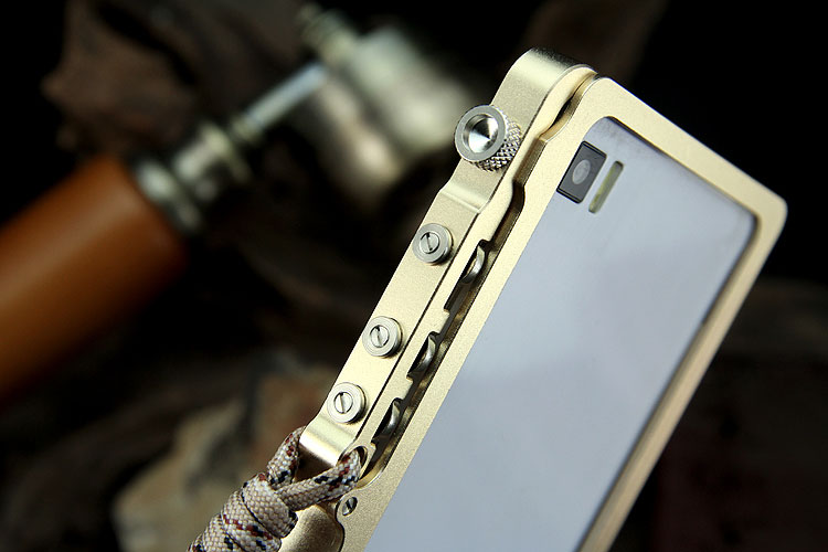 SIMON Mechanical Arm Trigger Aluminum Alloy Metal Bumper Outdoor Case Cover for Xiaomi Mi 3