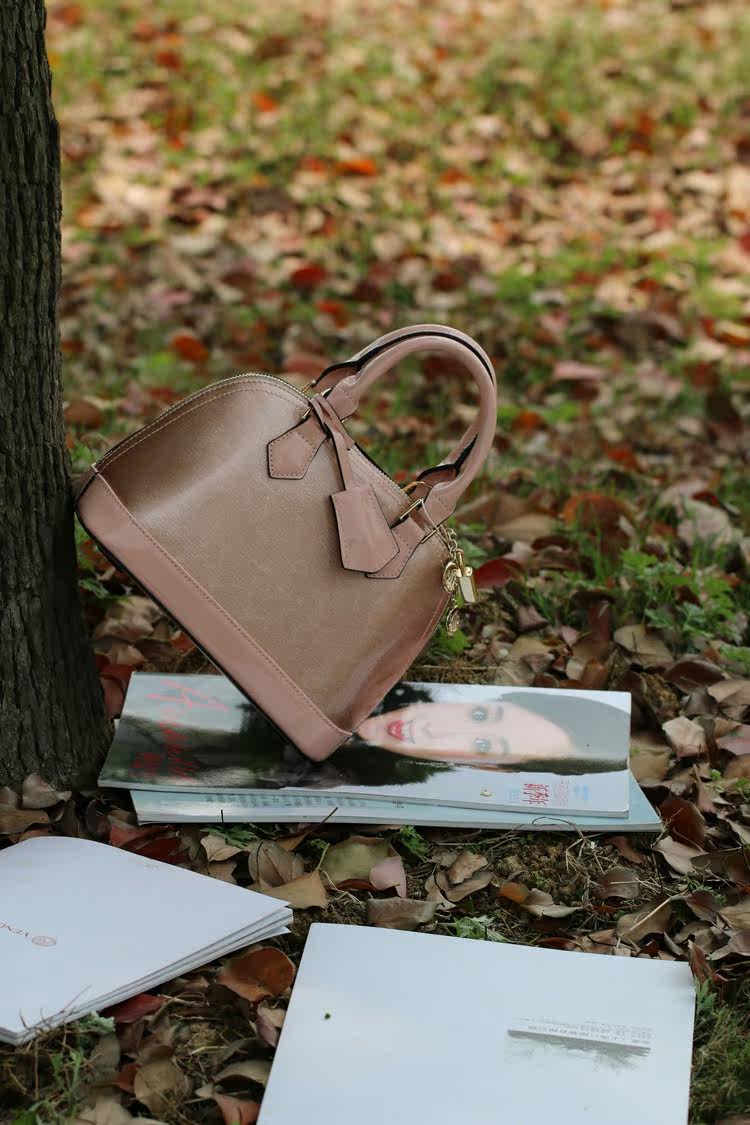 <em>维纳斯正品女包</em>手提贝壳糖果时尚潮流小清心气