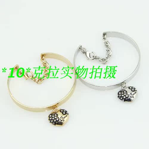Цепочка на руку Guess *10* GU*S Цепочка на руку Guess *10* GU*S