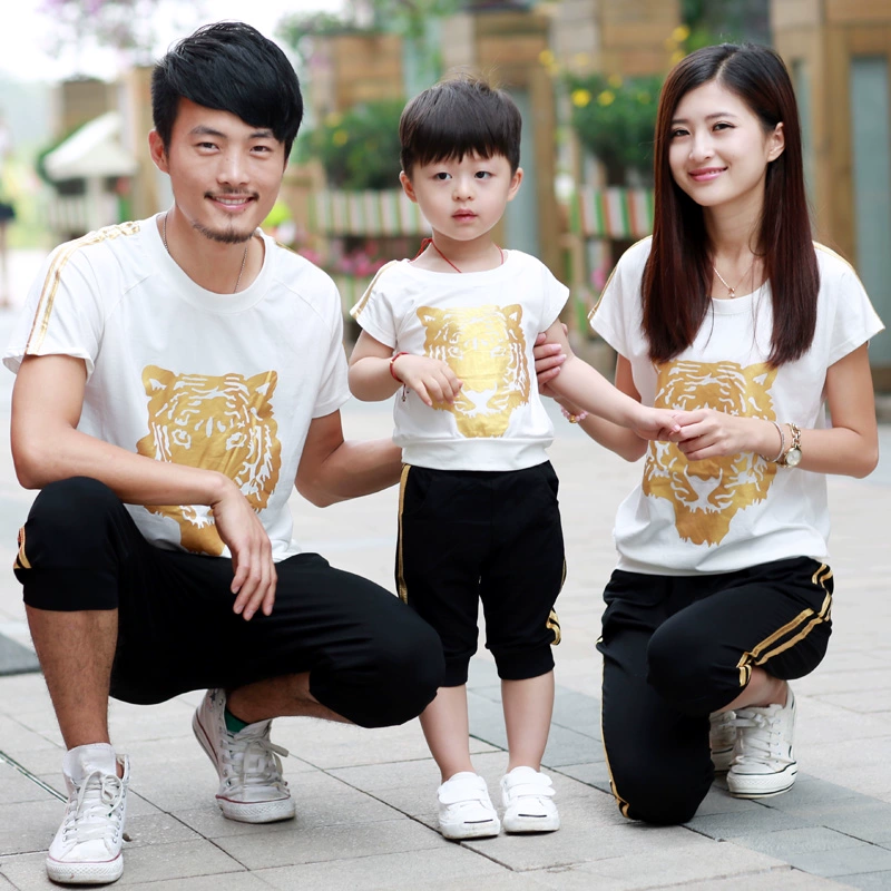 2014 новых детских мать и ее дочь 17A06 Комплект украшения целых три короткими рукавами футболки семьи оборудованная