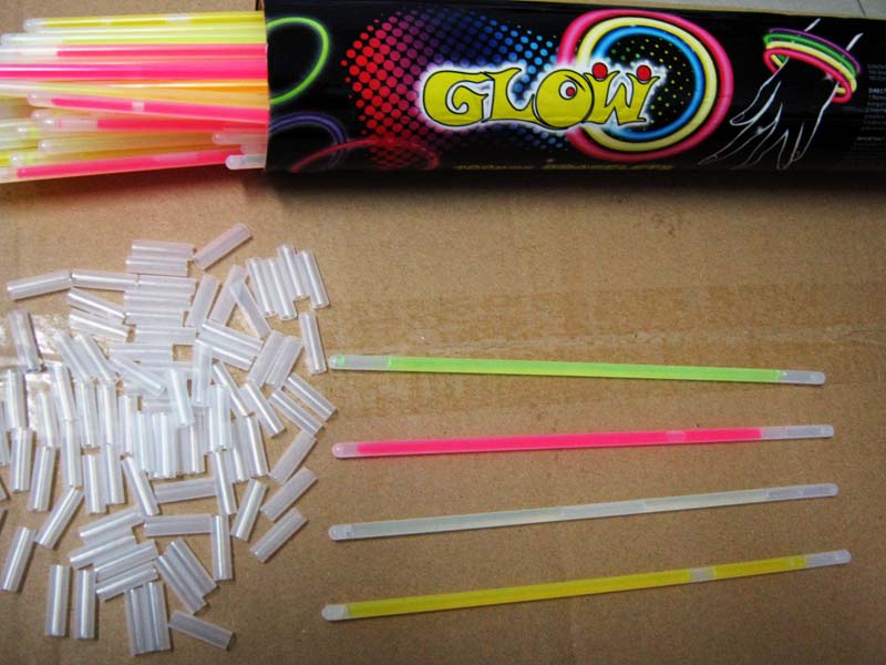 光棒闪光棒发光玩具批发,地摊产品一年四季热