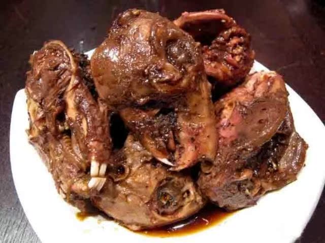 四川小吃正宗成都双流老妈五香麻辣 兔头 50个