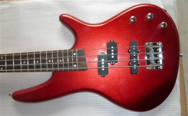 Бас-гитара Ibanez Бас-гитара Ibanez