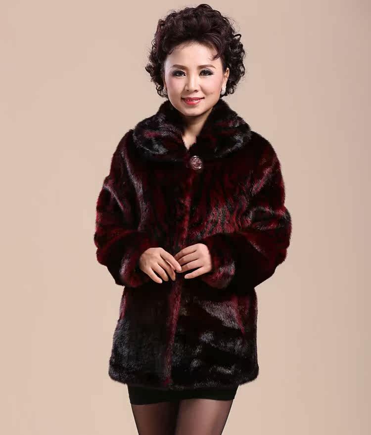 冬装中老年女装<em>仿</em>貂绒<em>大衣</em>新款<em>仿貂皮</em>皮草大码