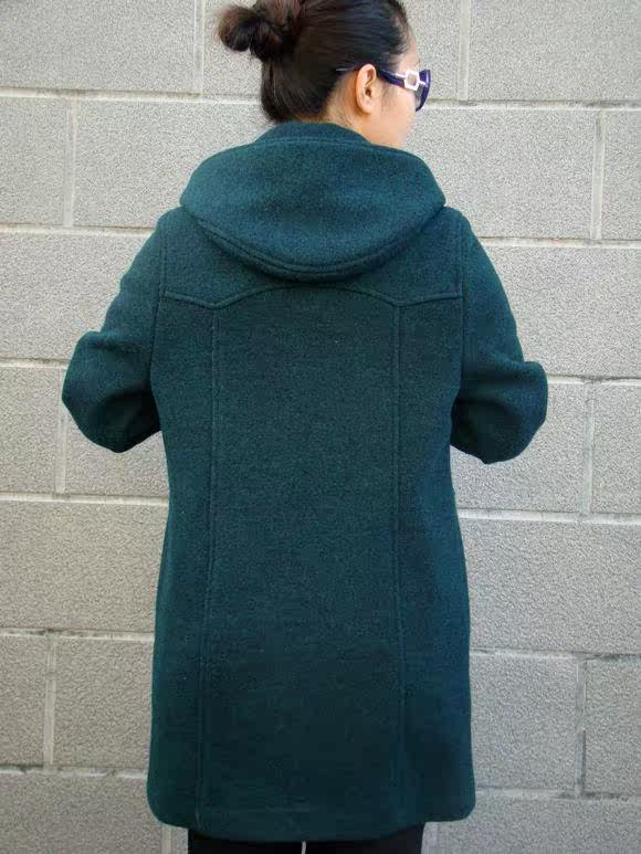 打折中老年女装春秋装中年女士<em>加肥</em>加大羊绒大