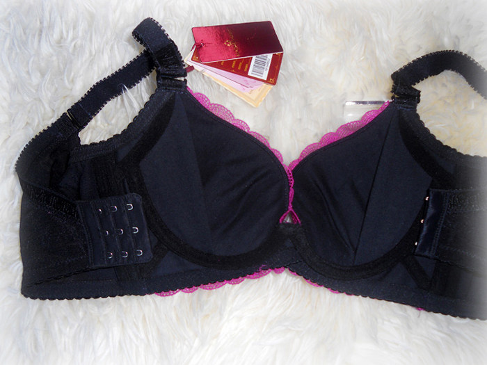 纳芙夫人专柜<em>品牌</em> <em>小胸</em>MM首选防<em>外扩下垂</em> 超