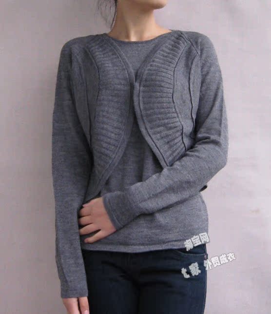 Свитер женский SISLEY 25 T888 Акриловое волокно Длинный рукав Свитер женский SISLEY 25 T888 Акриловое волокно Длинный рукав