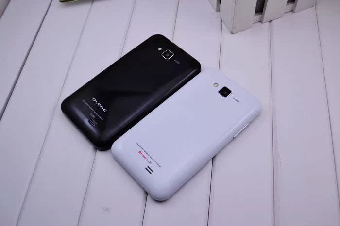 Мобильный телефон G'HONG W1120 4.3 Мобильный телефон G'HONG W1120 4.3