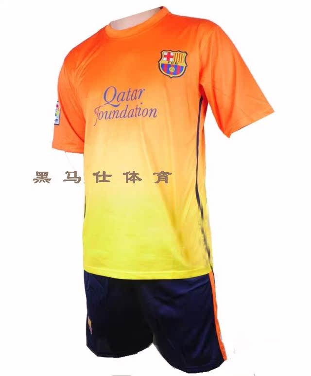 【西甲联赛球服 12-13赛季巴塞罗那足球服 梅