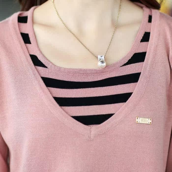 【2013秋冬新款韩版女装条纹<em>背心搭V领外套针</em>
