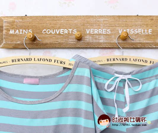 Пижама Comfortable pajamas home service 2013 Модифицированное вискозное волокно В полоску Свитер Для отдыха дома Девушки Пижама Comfortable pajamas home service 2013 Комплект из двух предметов В полоску Свитер Шорты Девушки Для отдыха дома На завязках Короткий рукав Вышивка Модифицированное вискозное волокно Другие материалы Тонкая модель О-вырез Лето
