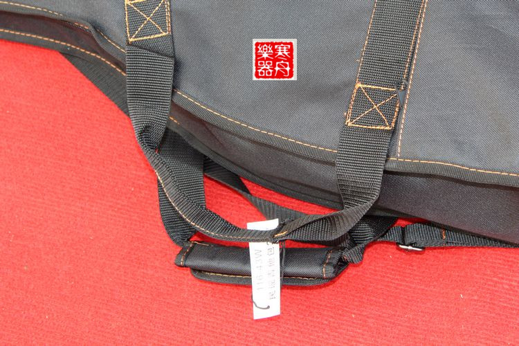 乐器配件-YIKE116-43W吉他包(600D面料,5mm