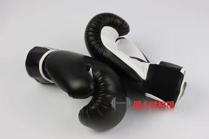 Боксерские перчатки WANSDA 48 MMA UFC Боксерские перчатки WANSDA 48 MMA UFC