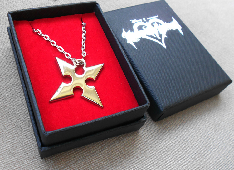 Kingdom Hearts Necklace an crown Necklace key Necklace Four corners stars Necklace Red heart Necklace Animation surrounding
