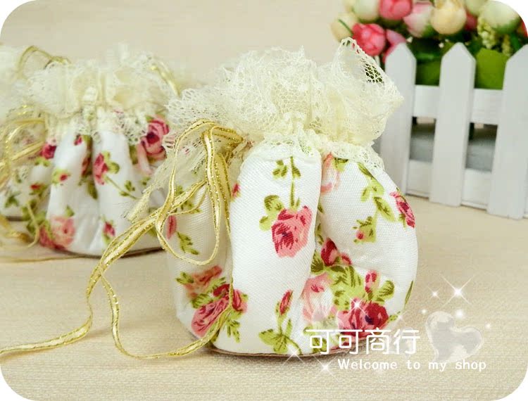 Декоративное оформление столов и стульев Made in China W04 Декоративное оформление столов и стульев Made in China W04