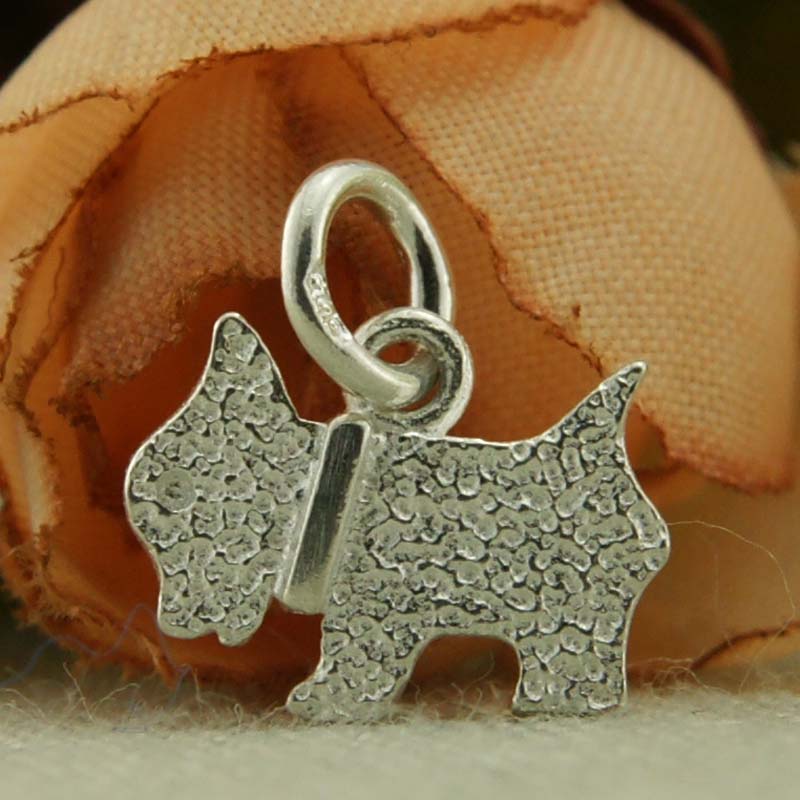 【泰银配件批发925纯银韩国狗吊坠幸运狗磨砂