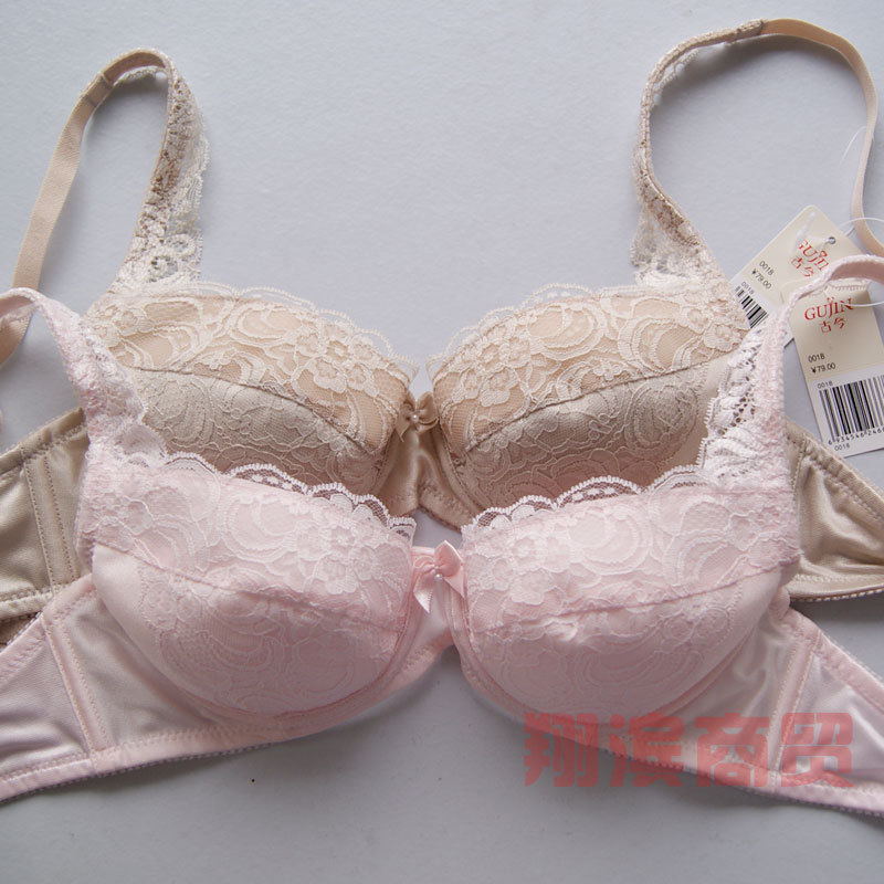 新到专柜正品古今内衣蕾丝花边全棉<em>加厚文胸</em>0