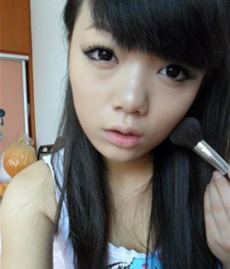 可爱小<em>淑女</em>示怎么<em>化妆</em>才好看范甜心公主妆容全