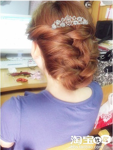 6款超强DIY淑女盘发,蓬松<em>发型</em>的扎法美丽一夏