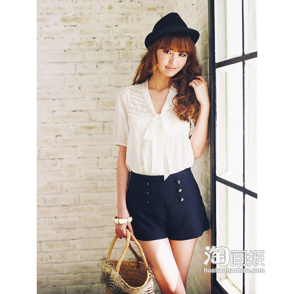 日本杂志<em>高中女生发型</em>秋日流行美发_sx4il706