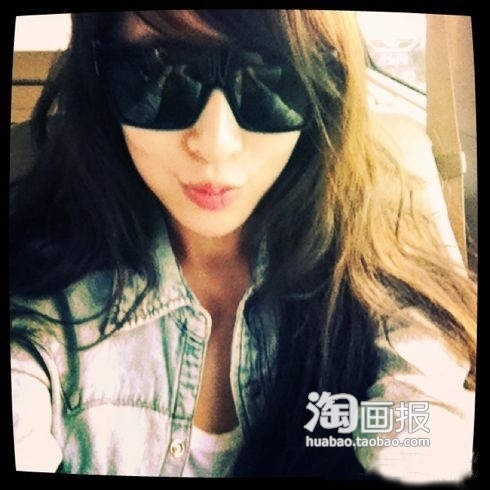  萧亚轩微博 晒私房照_大秀萧氏穿衣法![1] - 乐乐