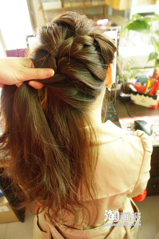 韩式侧边三股辫编发发型图解步骤图片 | 秀生活