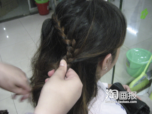 急救干枯<em>长发女生纹理烫发型</em>图片 韩式复古盘