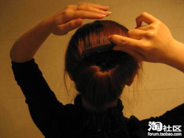 短发女生服装搭配<em>日式</em>韩式复古<em>盘头</em>2010年我