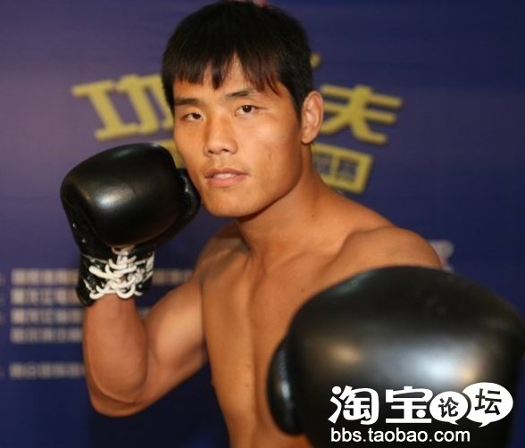 武林风-中美对抗赛 中国选手惨遭泰拳王KO!国