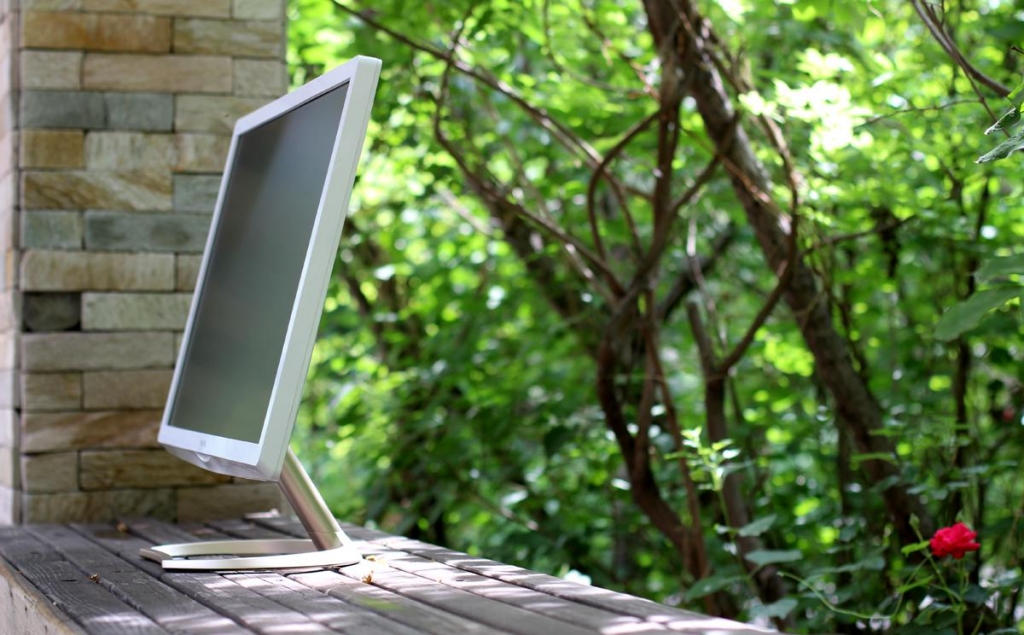 不一样的量子点技术体验飞利浦276E6ADSW显示器深度解析