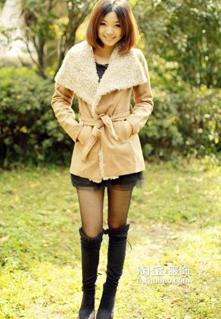 黄色短款呢大衣 搭配<em>毛呢短裤</em>显<em>瘦</em>_azuratang